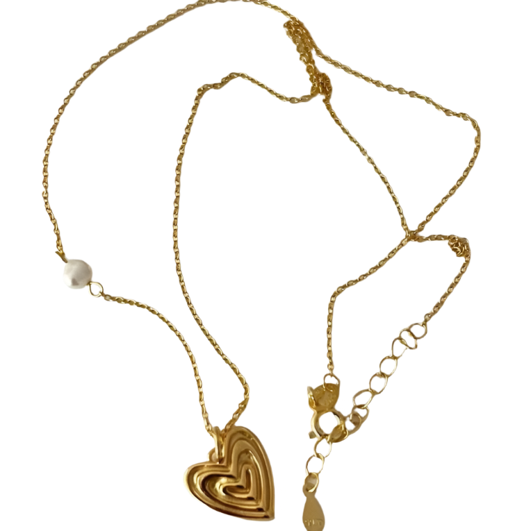 18k Gold Plated Heart Shell Pearl Necklace