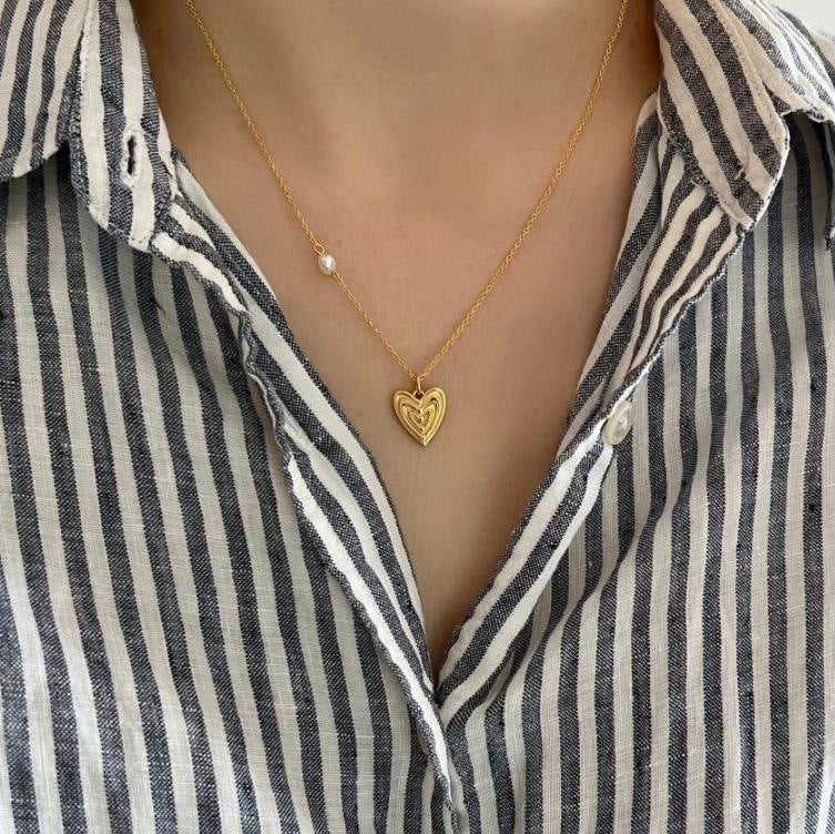 18k Gold Plated Heart Shell Pearl Necklace