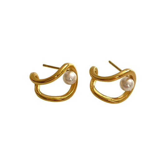 18k Gold Plated Round Shell Pearl Stud Earrings