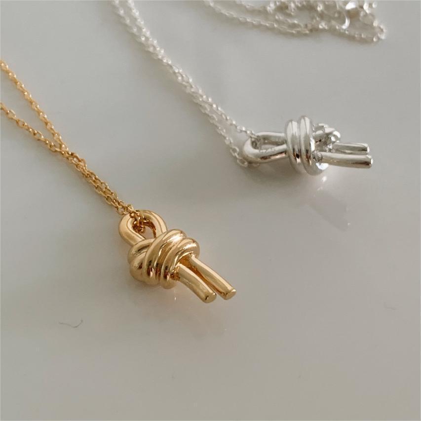 18k Gold Plated Knot Necklace